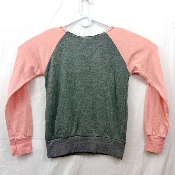 Caesars Atlantic City Long Sleeve Raglan Sweatshirt Women M Gray Pink - Picture 3 of 7